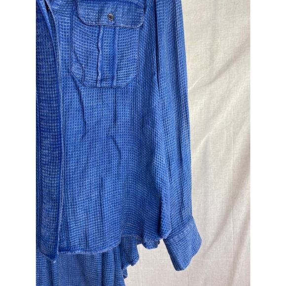 Free People Feel It Around Blue Button Down High Low Shirt Top Size XS - Picture 6 of 11
